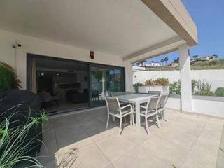 Alquiler Planta baja en Huerta Nueva. Apartamento de 3 dormitorios en planta baja en estepona
