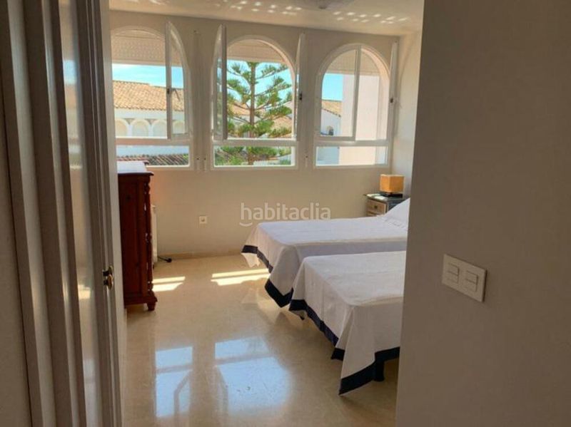Foto d28742f6-153b-4269-8923-3c8e1912eb47. Piccolo appartamento con parcheggio piscina in Marbesa Marbella
