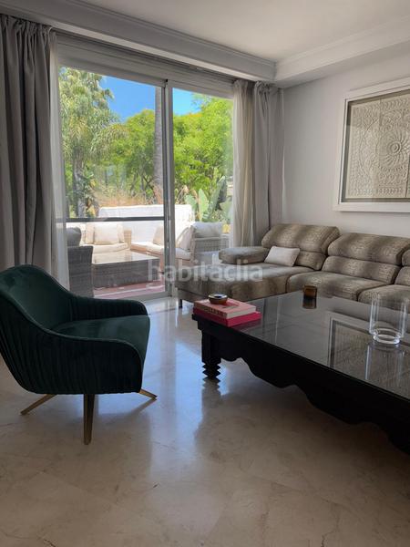 Foto 2f862305-a57e-46e2-8074-984a2a98506d. Miete appartement mit parking pool in Puerto Banús Marbella