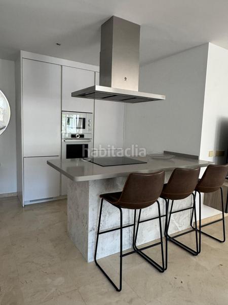 Foto c119076c-7741-4502-9240-a442e3754ce4. Miete appartement mit parking pool in Puerto Banús Marbella