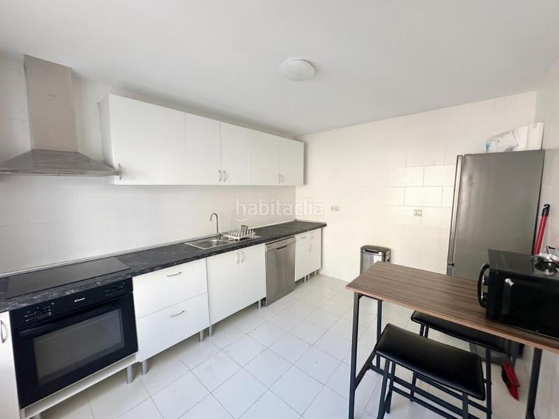 Foto 4ca060b7-a53c-4faf-8022-a984a006936a. Towny house with parking pool in los arqueros - puerto del almendro Benahavís