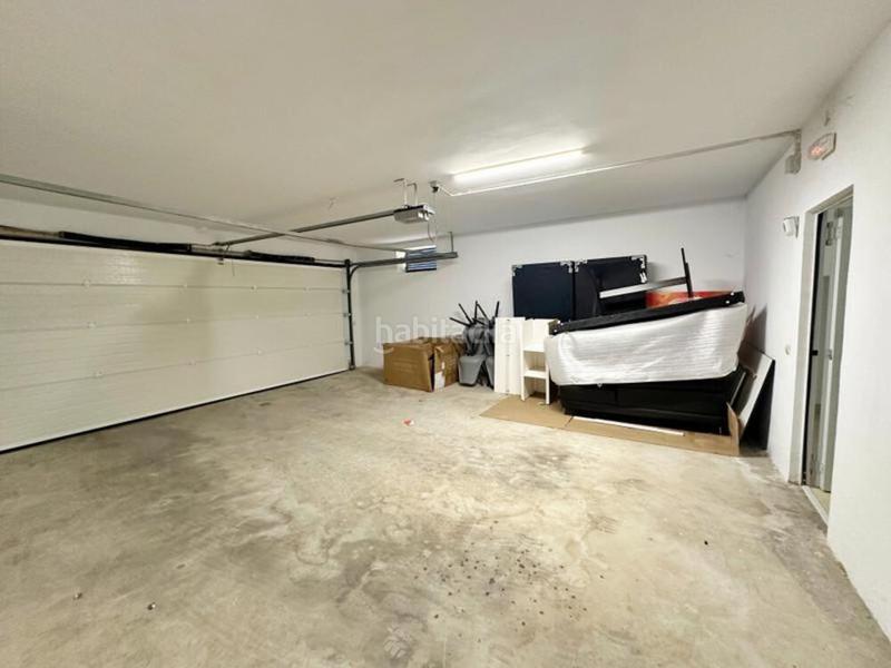 Foto 5670f851-cb0d-4e93-971e-119b86cbf0c9. Towny house with parking pool in los arqueros - puerto del almendro Benahavís