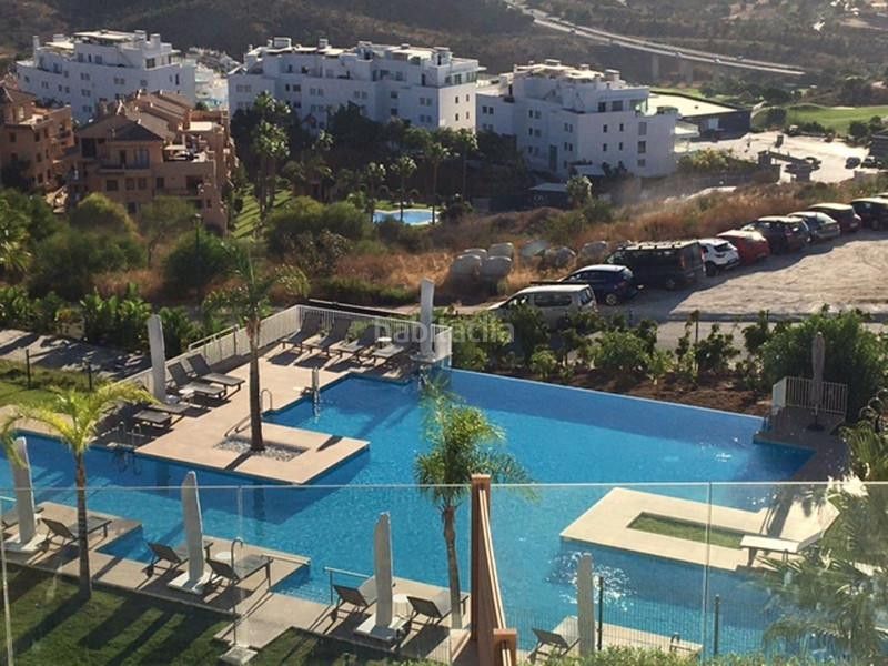 Foto 181c959a-8f11-4e40-af5a-7484c8d2afe0. Lloguer apartament amb aparcament piscina a Riviera del Sol Mijas