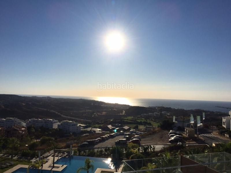 Foto b67b32d1-2c1f-4758-bb5e-d02a50582f07. Lloguer apartament amb aparcament piscina a Riviera del Sol Mijas
