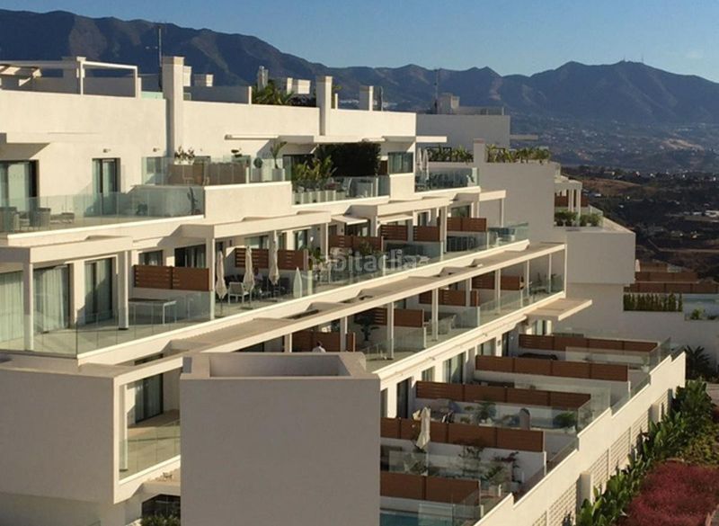 Foto f8d3b30a-d8ff-4edc-ada4-ea8942040615. Lloguer apartament amb aparcament piscina a Riviera del Sol Mijas
