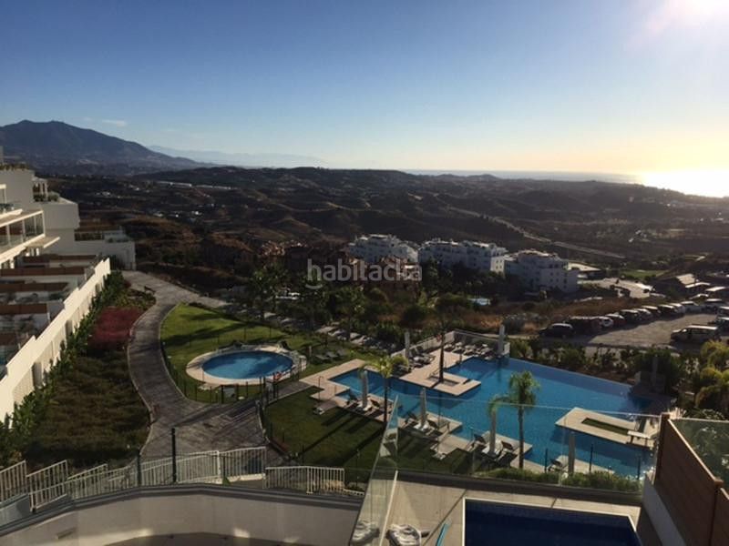 Foto fd104472-b6ca-4ba5-8b9f-a89ce7210d6c. Lloguer apartament amb aparcament piscina a Riviera del Sol Mijas
