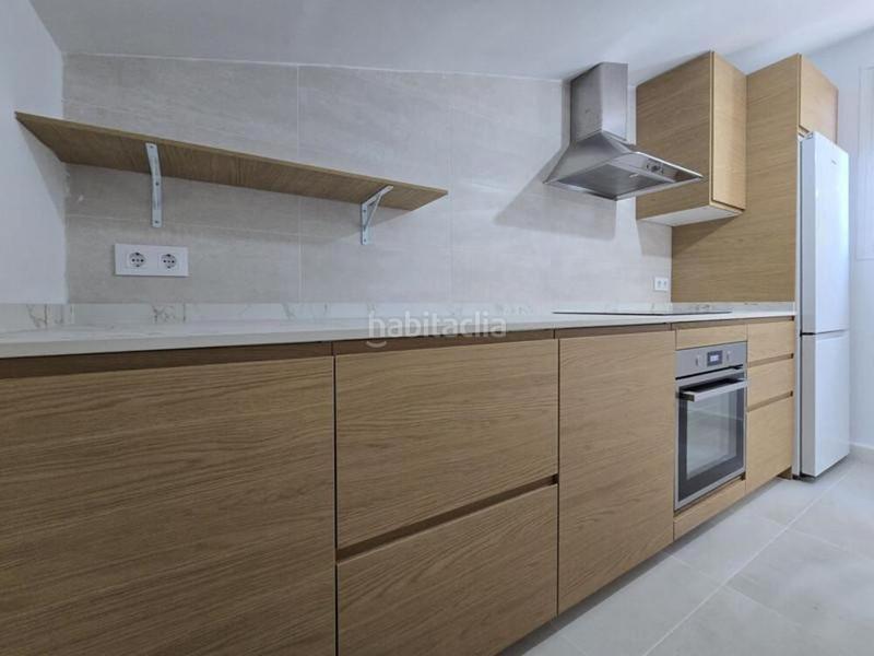 Foto 6f0917f6-f5ba-4c06-9052-f015298c5043. Alquiler casa pareada en Elviria Marbella