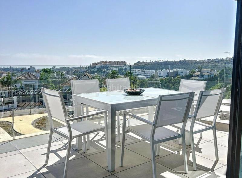 Foto 919d02f4-d26f-49a9-b68a-b92ffa7a46a0. Dachwohnung mit parking pool in La Concha - Resina Golf Estepona