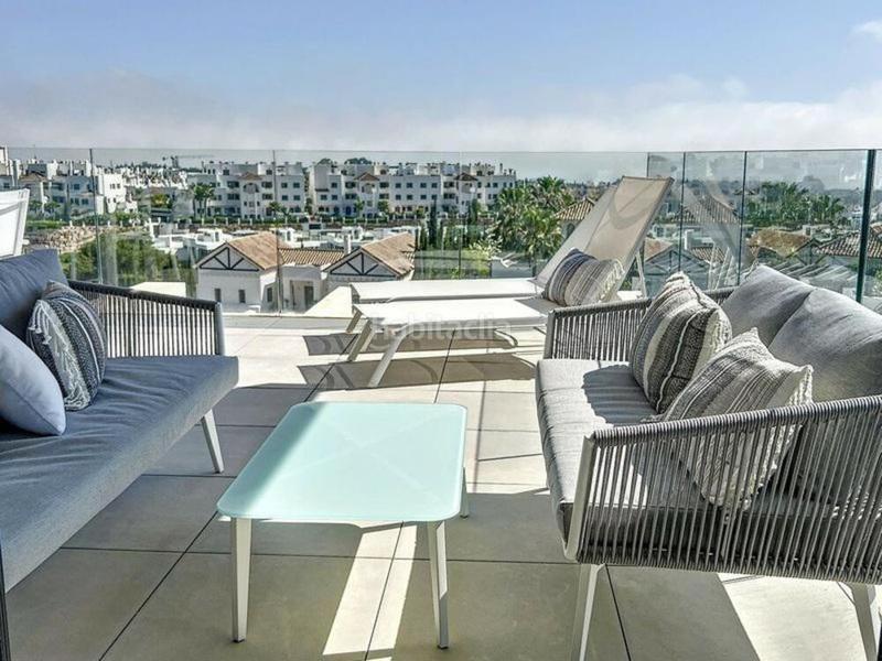 Foto aa925793-a877-4d41-8510-331ee9d7a3d1. Dachwohnung mit parking pool in La Concha - Resina Golf Estepona