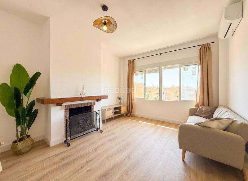 Foto 91ebeb77-e48d-4e07-a6fd-877cbeb17785. Alquiler apartamento elegante apartamento con vistas al mar en selwo, en Estepona