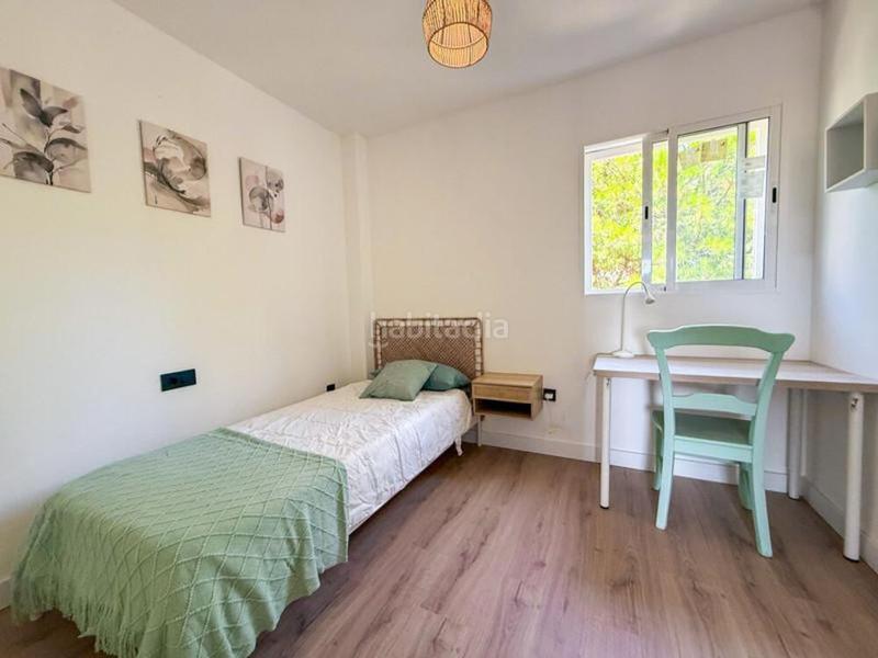 Foto 30084735-9b95-48ca-8661-ed3842ab8f59. Miete appartement mit parking pool in La Concha - Resina Golf Estepona