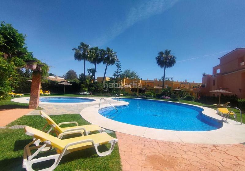 Foto 8449c600-d46f-47b2-b619-fc1760e8f22b. Affitto casa a schiera con parcheggio piscina in Guadalmina Alta Marbella