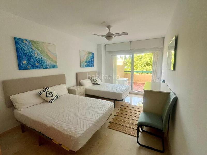 Foto 041d660b-9568-4582-a6da-2134994afdde. Location maison jumelée avec parking piscine dans Guadalmina Alta Marbella