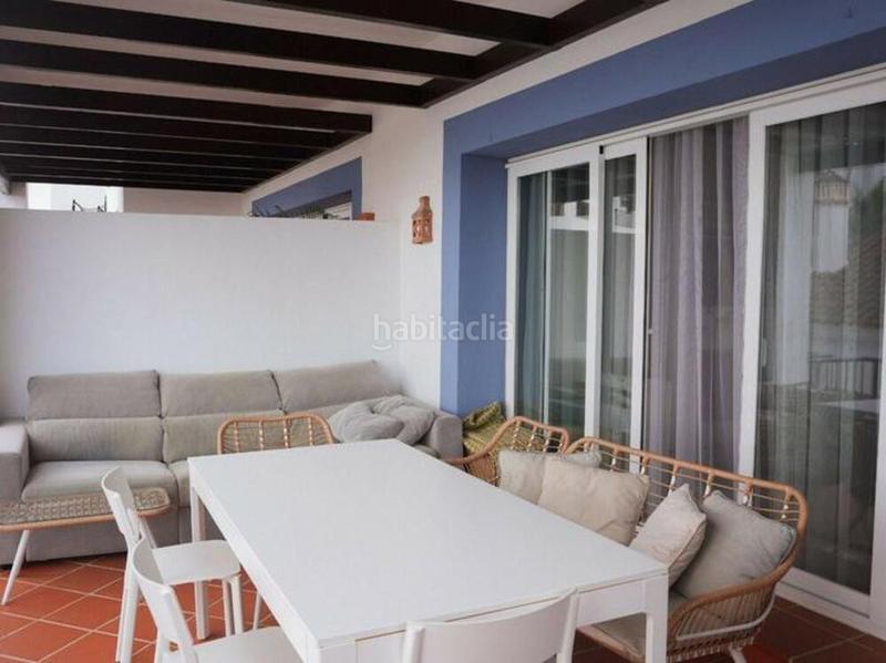 Foto 77be89fa-0aba-46f7-b0d8-0edc8eb299c5. Lloguer apartament amb aparcament piscina a Paraiso - Barronal Estepona