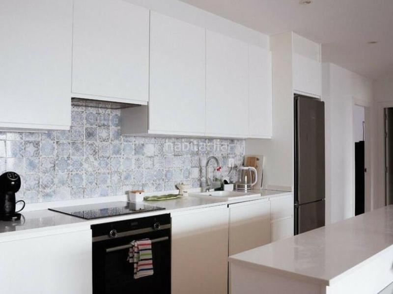 Foto d203f80e-b9e8-4663-8d41-b08fa48f9931. Lloguer apartament amb aparcament piscina a Paraiso - Barronal Estepona