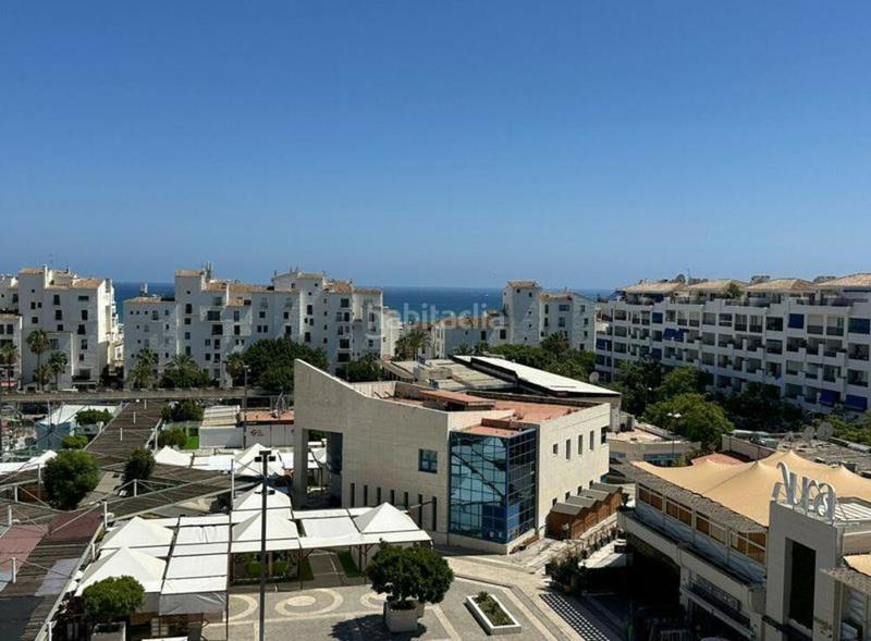 Foto cdfe67c8-6c31-4b20-8a82-9cb3b9513f98. Lloguer apartament amb aparcament piscina a Puerto Banús Marbella