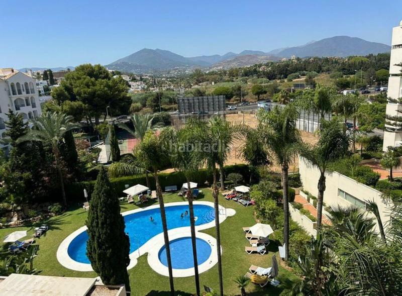 Foto 1f22f5bf-afbc-4621-bfa6-46bf4242f958. Location appartement avec parking piscine dans Puerto Banús Marbella