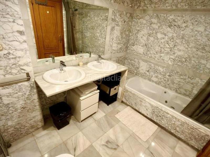 Foto ccf24537-9ede-44bb-806f-3d13d595430a. Miete appartement mit parking pool in Puerto Banús Marbella