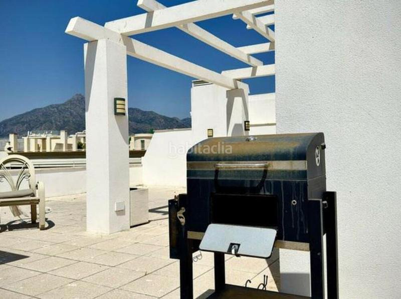 Foto 036803ed-1fbc-4f65-844a-43aa334f5f50. Rent apartment with parking pool in Puerto Banús Marbella