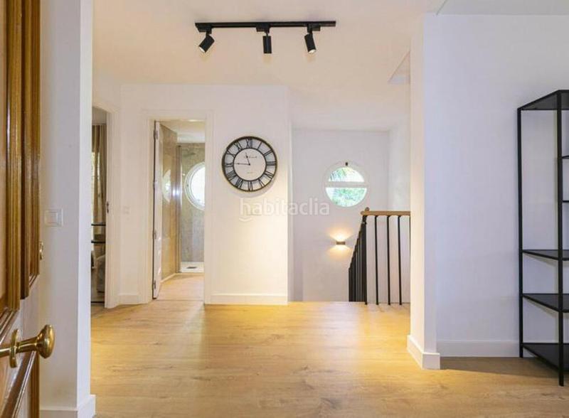 Foto d49b6e4e-c284-410c-8809-ba93dbaa4541. Rez-de-chaussée avec parking piscine dans Nueva Andalucía centro Marbella