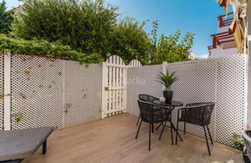 Foto 1a0b6884-85c2-4714-bb73-0b53f531902e. Ground floor with heating parking pool in Nueva Alcántara Marbella