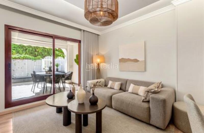 Foto 8e23ccdd-9842-4939-9a76-532d88d2b202. Ground floor with heating parking pool in Nueva Alcántara Marbella