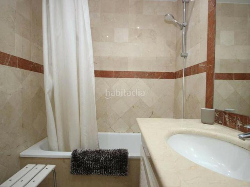 Foto 0b1ea719-9de4-4949-9d5d-8d4871b45bcc. Alquiler apartamento elegante apartamento de 3 dormitorios centro modern comfort meets mediterranean charm en Marbella