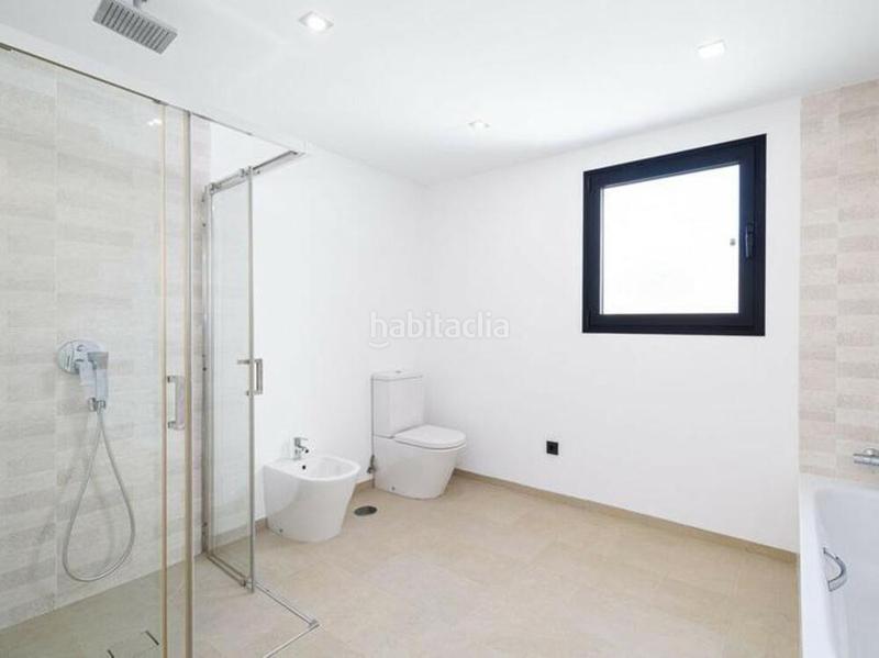 Foto 05c4376e-2a8e-4785-8137-a7a8ba557bf3. Casa amb aparcament piscina a San Pedro de Alcántara Pueblo Marbella