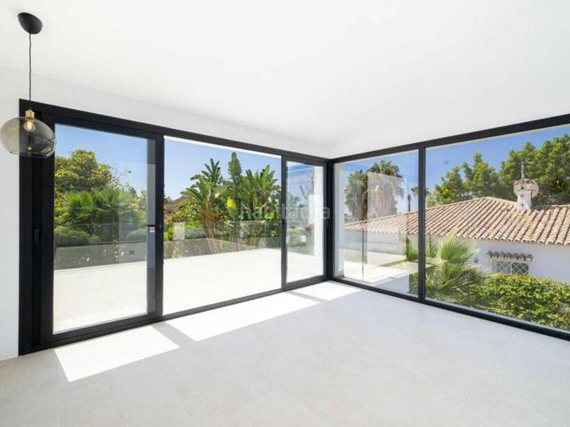 Foto 58c0310e-4a3e-4848-a961-b800b17deef7. Casa amb aparcament piscina a San Pedro de Alcántara Pueblo Marbella