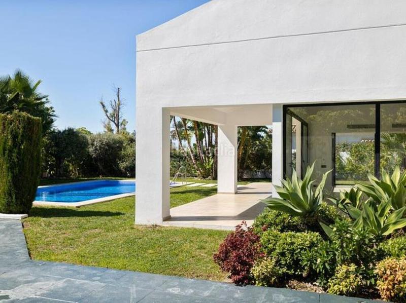 Foto 83dbdc1a-ac98-4b03-b2ca-2d8eb7e145f3. Casa amb aparcament piscina a San Pedro de Alcántara Pueblo Marbella