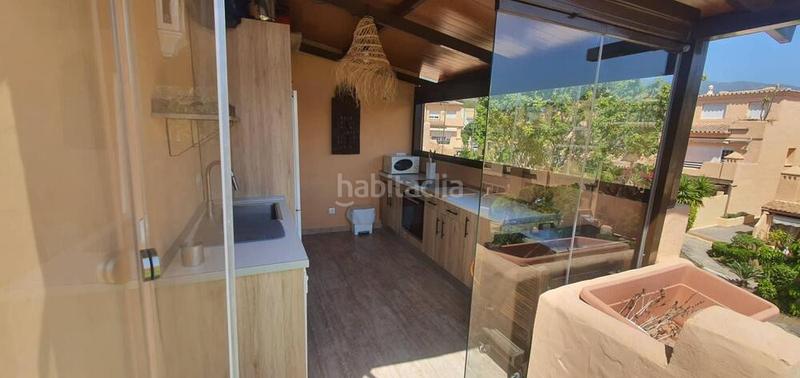 Foto aae8327e-c10f-4e2e-b089-dd573d6cad5d. Location maison jumelée avec parking piscine dans Nagüeles Alto Marbella