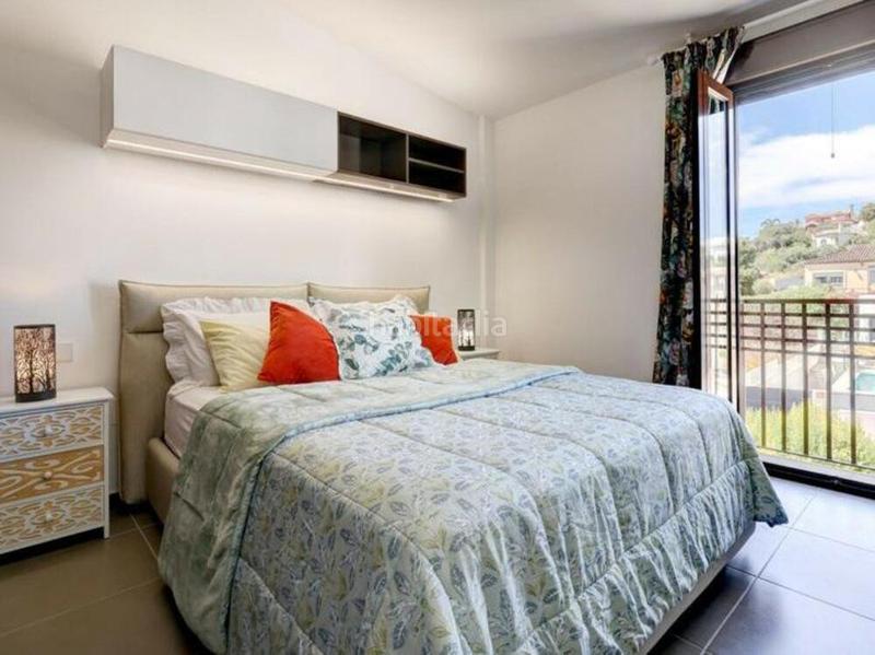 Foto 3da2c55a-86a7-40ef-a457-9ef52757ecb6. Rent towny house with pool in Valle Romano Golf Estepona