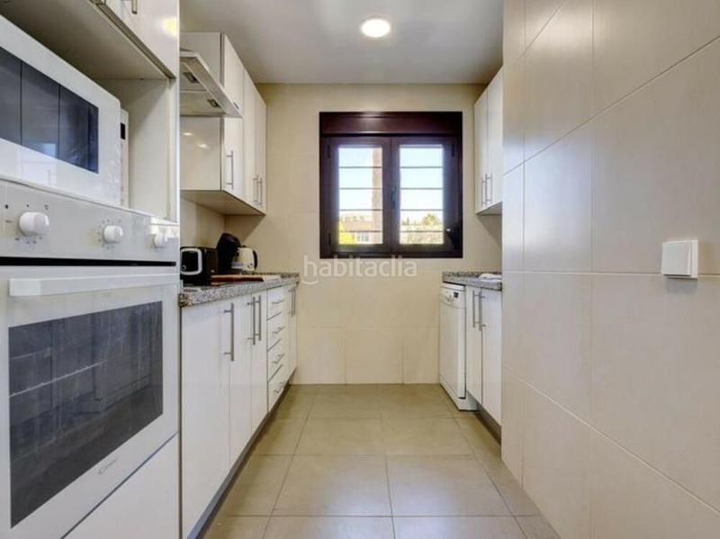 Foto e2885b40-eefa-466d-ac5a-490c6e82a398. Rent towny house with pool in Valle Romano Golf Estepona