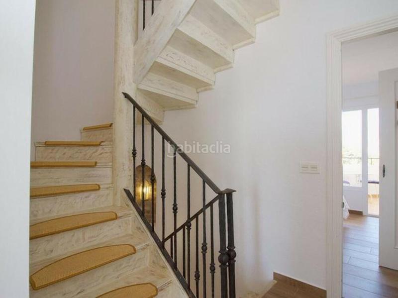 Foto fa27da2d-6f22-464c-b368-975e4e2f018d. Zweistöckige wohnung mit parking pool in Las Chapas - Alicate Playa Marbella