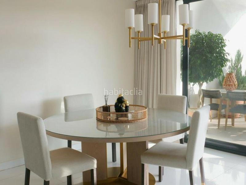 Foto 264c3632-d9a6-43a5-98f0-aee20d55cf6d. Miete dachwohnung mit parking pool in La Alquería Benahavís