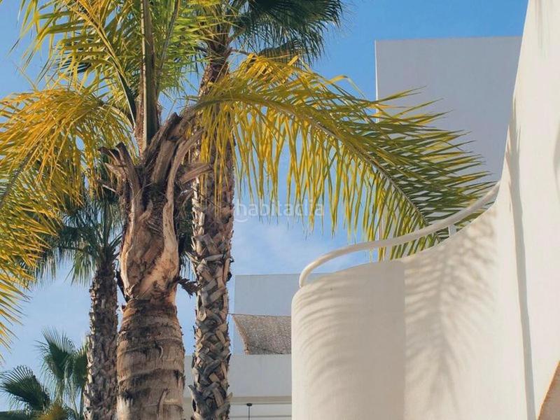 Foto 312aba26-a829-43e2-9787-87a2a9e26775. Rent penthouse with parking pool in La Alquería Benahavís