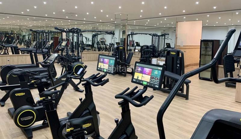 Foto 0bc0dc4d-13ab-4896-8e0f-18c750c0a208. Alquiler apartamento exclusivo apartamento de lujo en el embrujo banús, Puerto Banús, en Marbella