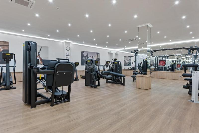 Foto 106ce7dd-b2ad-4bdf-a8dc-f739455ab41e. Lloguer apartament amb aparcament piscina a Puerto Banús Marbella