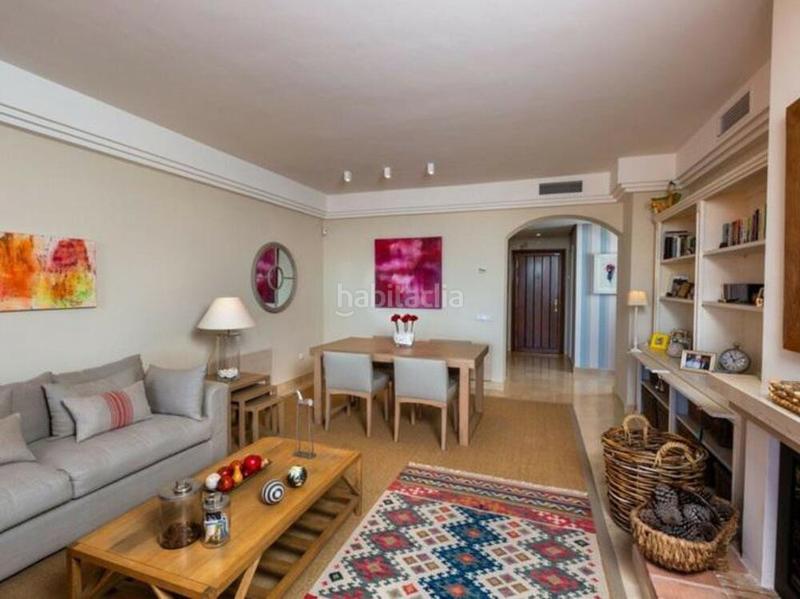 Foto 8c51bc27-c519-4c18-92a3-83ee79294438. Miete appartement mit pool in los arqueros - puerto del almendro Benahavís