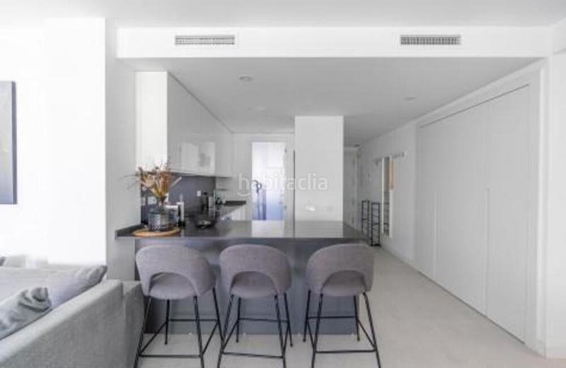 Foto 5a4667ae-b4fb-4e33-8334-1c063f8c79bd. Rent apartment with parking pool in Sotoserena Estepona