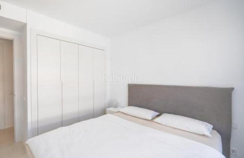 Foto 5be09072-212d-4cfa-8354-46a61cf81cd1. Rent apartment with parking pool in Sotoserena Estepona