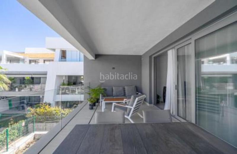 Foto c391fd46-a3f6-4689-9746-9fdcd52eead1. Rent apartment with parking pool in Sotoserena Estepona