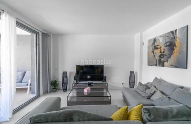 Foto e0a36de7-48d8-49ef-bc48-ff366dbd73f7. Rent apartment with parking pool in Sotoserena Estepona