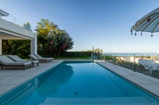 Maison  De los acebos-artola alta 7. Villa en venta en artola, marbella