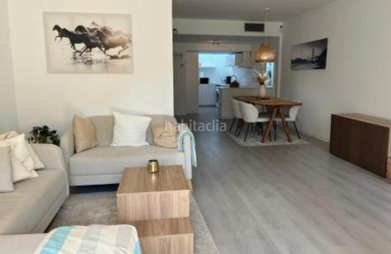 Foto f7a9cc36-fa6e-4d25-9bb2-94cb9b92d139. Affitto duplex con piscina in Nueva Andalucía centro Marbella