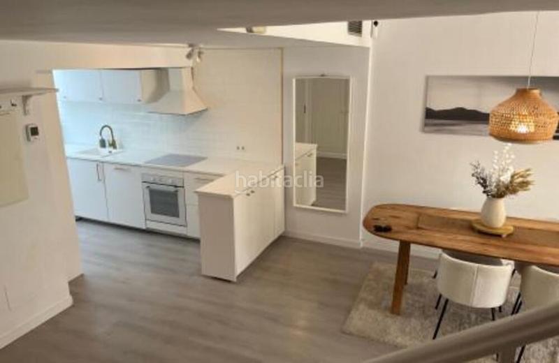 Foto 8b2e8a63-7297-4e51-8140-cb835887f402. Miete zweistöckige wohnung mit pool in Nueva Andalucía centro Marbella