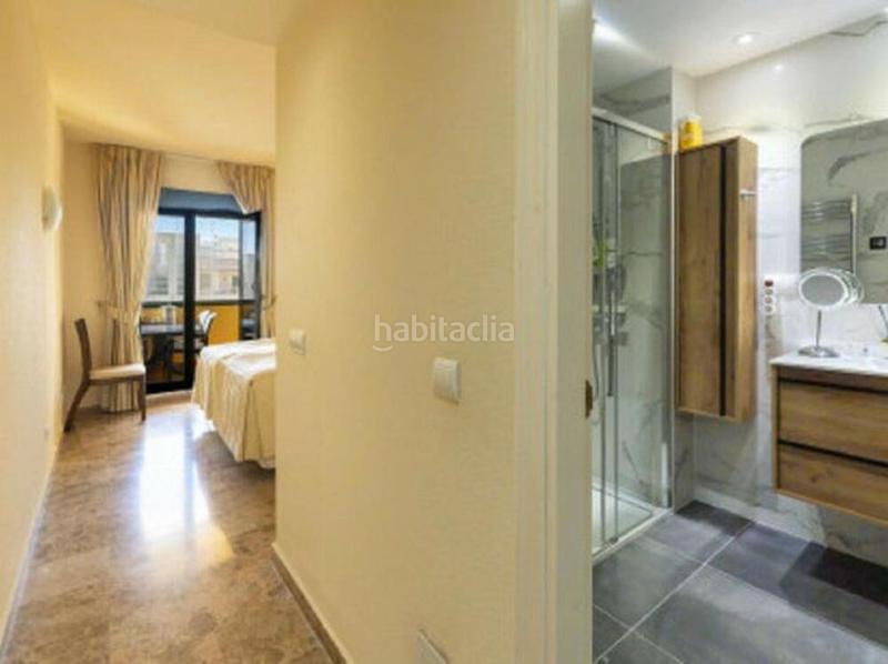 Foto d2403079-8022-4731-ad7a-be403671c516. Appartement mit parking pool in San Pedro de Alcántara Pueblo Marbella