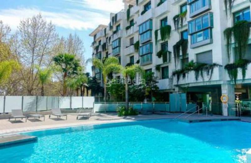 Foto f8398873-1b2a-4b74-bbea-a8ebc721b635. Lloguer apartament amb aparcament piscina a La Carolina - Guadalpín Marbella