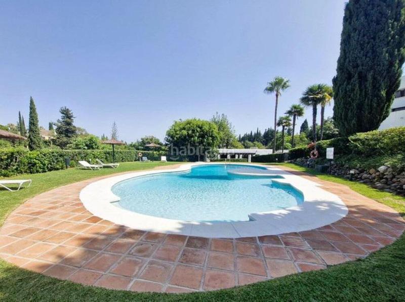 Foto 0c162701-492c-43cc-b203-b1da109516cc. Lloguer apartament amb aparcament piscina a lomas de Marbella club Marbella