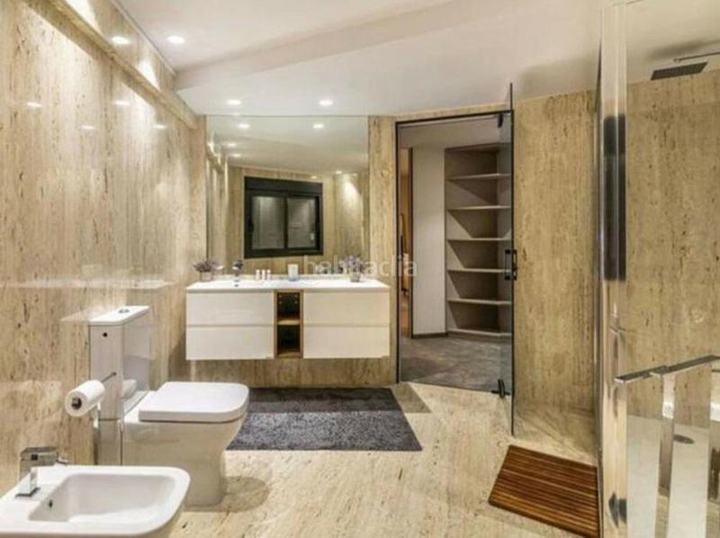 Foto 6fc0f216-94d0-4637-b01a-c4659792b1cd. Location appartement avec parking piscine dans lomas de Marbella club Marbella